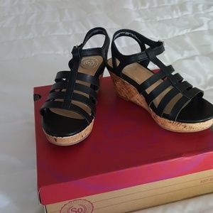 Maple black little girls wedges
